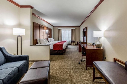 Comfort Suites Galveston image 28