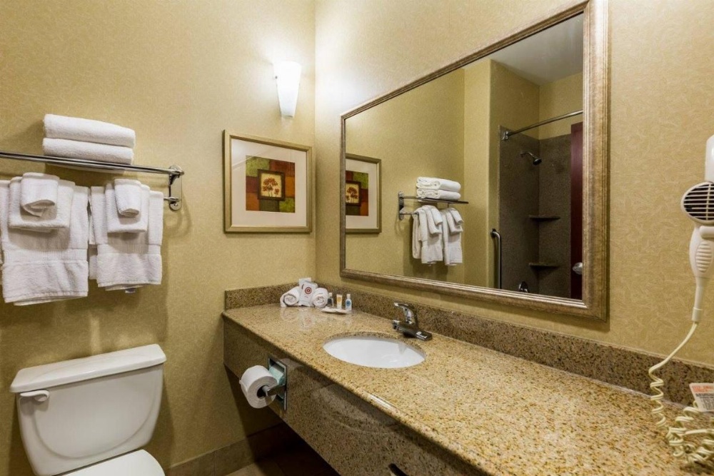 Comfort Suites Galveston Image 49