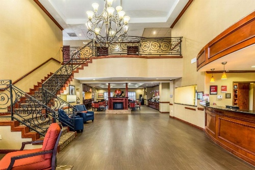 Comfort Suites Galveston image 8